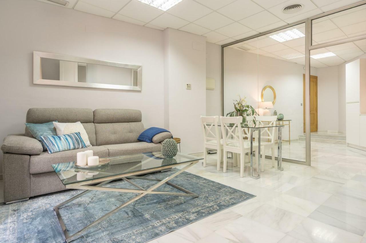 Iloftmalaga City Center Екстер'єр фото